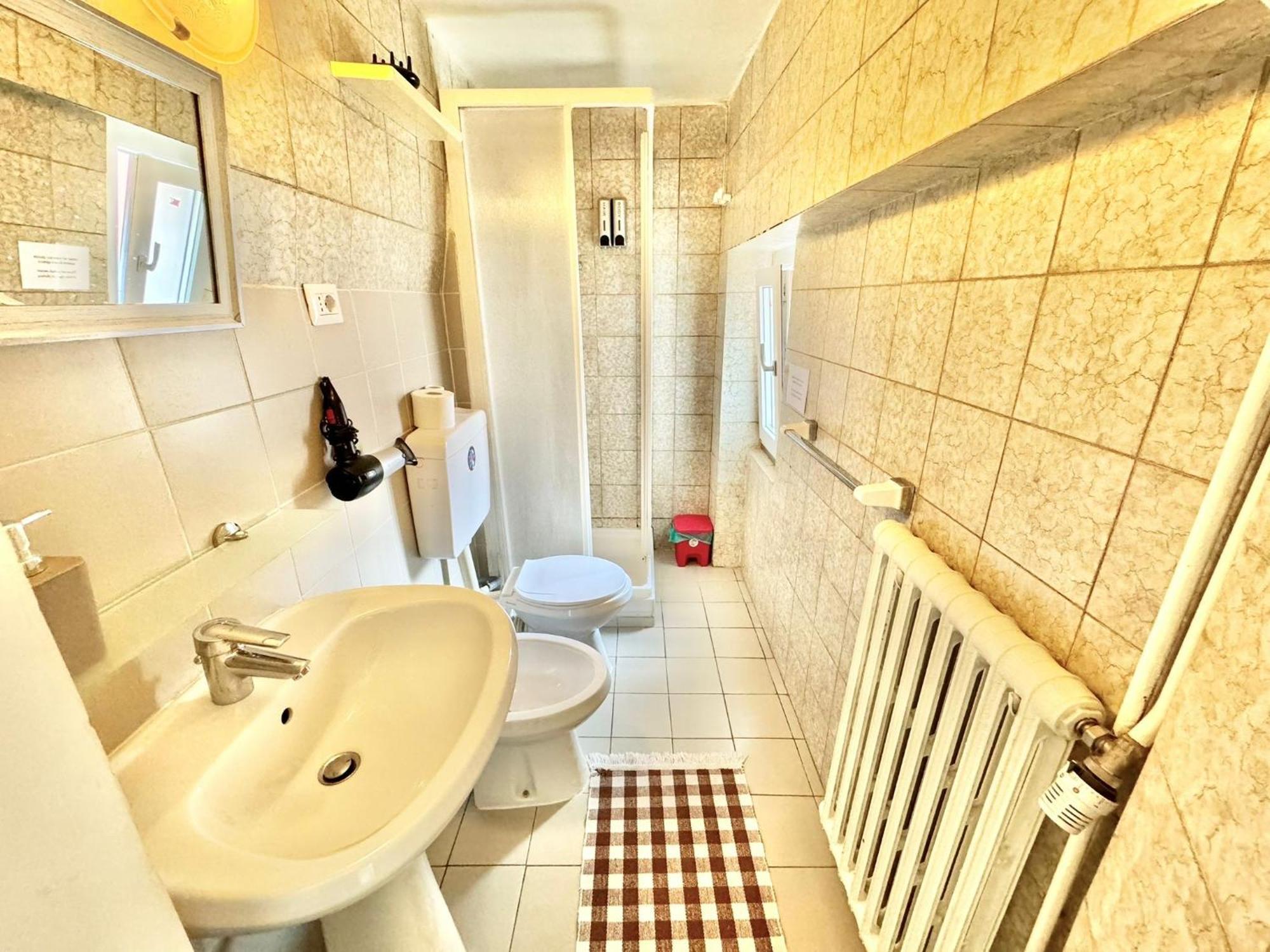Maison Sarraj Парма Экстерьер фото
